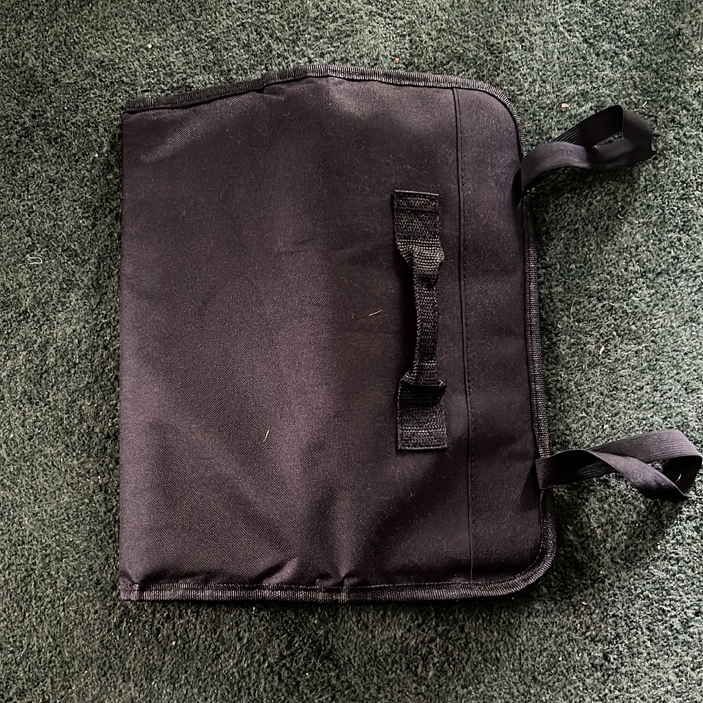 Makeup Carrying Case - image 2